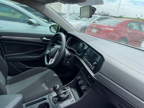 Used 2019 Volkswagen Jetta S w/ Driver Assistance Package FWD image 2
