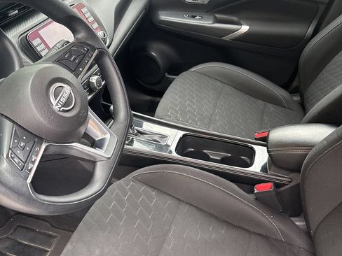Used 2024 Nissan Kicks SV FWD image 2