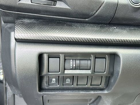 Used 2021 Subaru Crosstrek 2.0i Premium image 25