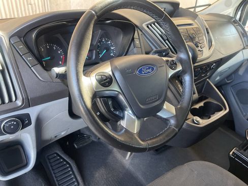 Used 2017 Ford Transit 350 XLT image 21