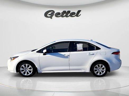 Used 2024 Toyota Corolla LE image 7