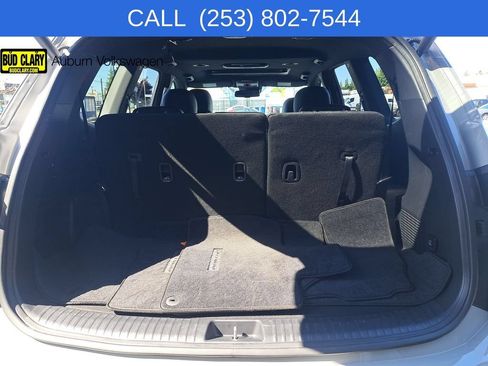 Used 2025 Kia Telluride AWD image 10