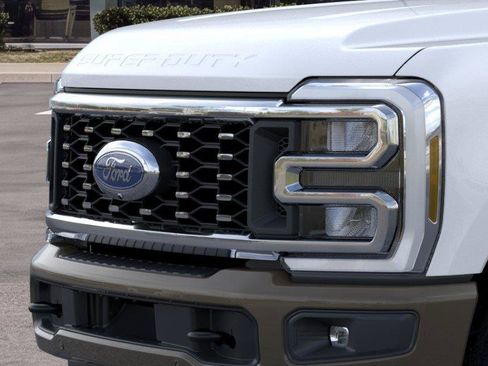 New 2026 Ford F350 King Ranch w/ FX4 Off-Road Package AWD/4WD image 17