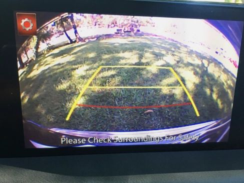 Used 2018 MAZDA CX-5 Touring w/ Preferred Equipment Package FWD image 28