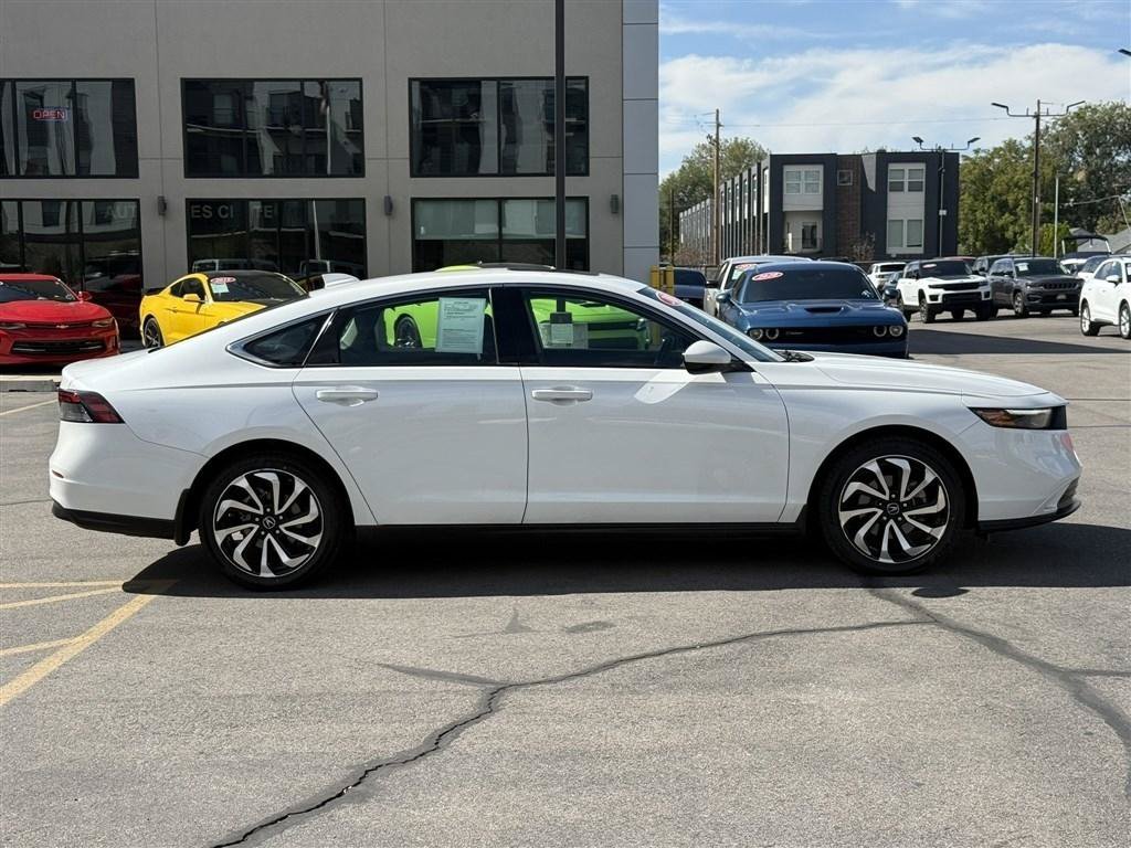 Used 2024 Honda Accord EX image 8