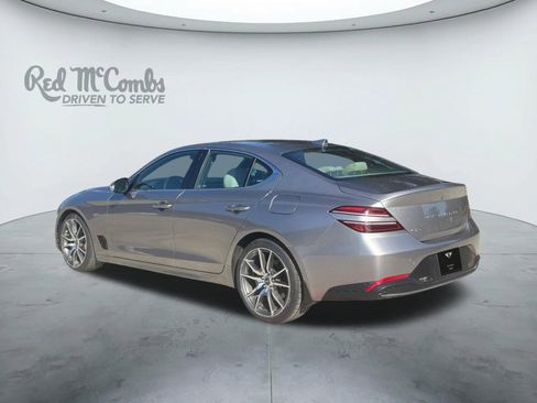 Used 2023 Genesis G70 2.0T RWD image 3