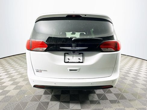 New 2026 Chrysler Voyager LX FWD image 8