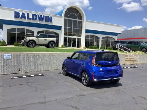 Used 2023 Kia Soul GT-Line w/ GT-Line Technology Package image 5