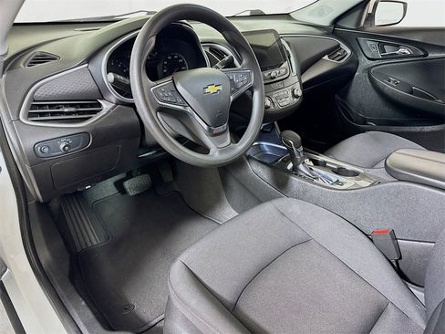 Certified 2024 Chevrolet Malibu LT image 7