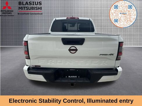 Used 2022 Nissan Frontier PRO-4X AWD/4WD image 11
