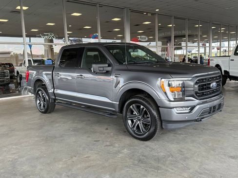 Used 2022 Ford F150 XLT w/ Equipment Group 302A High AWD/4WD image 7