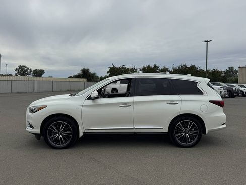 Used 2018 INFINITI QX60 Luxe w/ Deluxe Technology Package AWD/4WD image 6