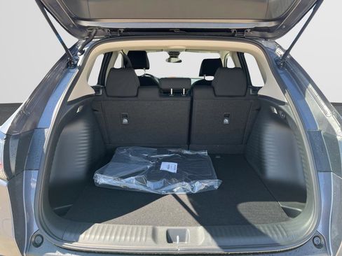 New 2026 Honda HR-V LX image 13