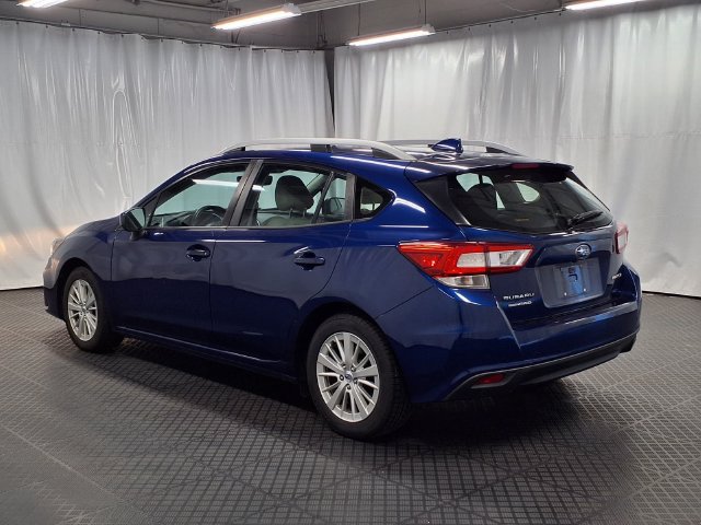 Used 2018 Subaru Impreza 2.0i Premium AWD/4WD image 2