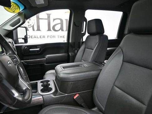 Used 2021 Chevrolet Silverado 2500 LTZ w/ LTZ Plus Package AWD/4WD image 17
