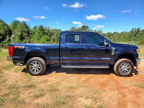 Used 2022 Ford F250 Lariat w/ Lariat Ultimate Package image 11