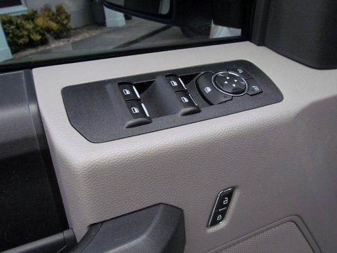 Used 2020 Ford F150 XL w/ Equipment Group 101A Mid RWD image 28