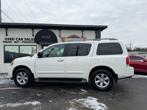 Used 2011 Nissan Armada SV image 17