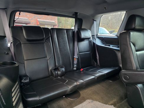 Used 2015 Chevrolet Tahoe LT image 18