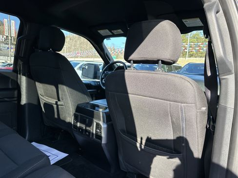 Used 2019 Ford F150 XLT w/ Equipment Group 302A Luxury image 21