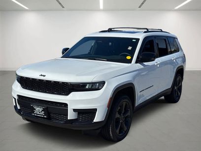 Used 2023 Jeep Grand Cherokee L Laredo