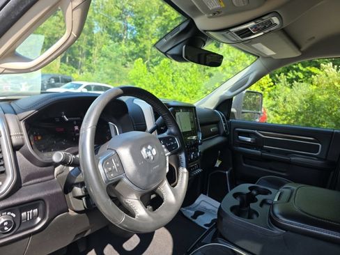 Used 2024 RAM 2500 Laramie w/ Safety Group AWD/4WD image 12