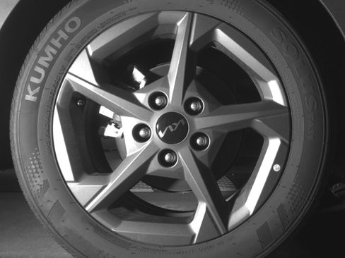 Used 2025 Kia K4 LXS image 15