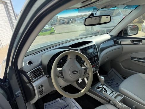Used 2013 Subaru Forester 2.5X Premium w/ Popular Pkg 3 image 12