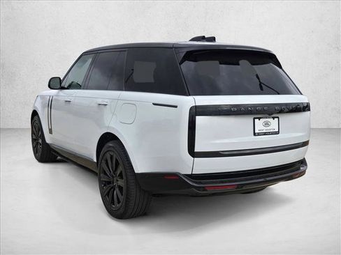 New 2026 Land Rover Range Rover SE AWD/4WD image 9