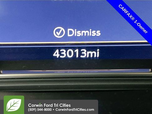 Used 2022 GMC Sierra 3500 Denali image 2