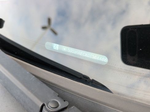 Used 2016 Chevrolet Silverado 1500 LT w/ All Star Edition image 38