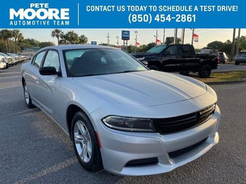 Used 2023 Dodge Charger SXT image 1