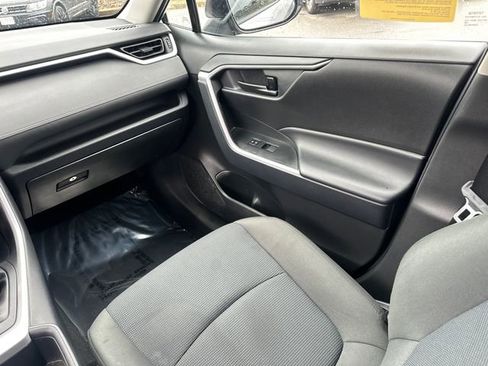 Certified 2025 Toyota RAV4 LE AWD/4WD image 26