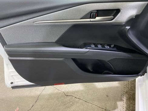 Certified 2025 Toyota Camry LE image 13