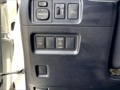 Used 2014 Toyota 4Runner Limited RWD image 33