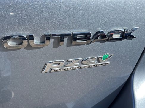 Used 2014 Subaru Outback 2.5i w/ Alloy Wheel Package image 22