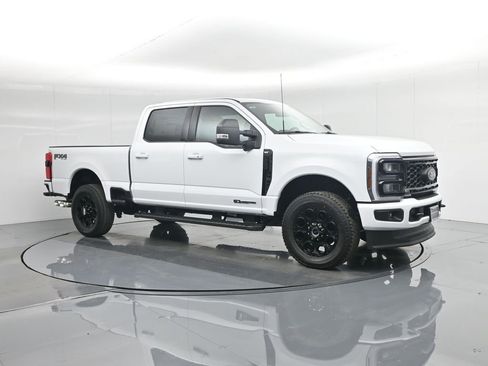 New 2026 Ford F250 XLT w/ XLT Premium Package AWD/4WD image 28