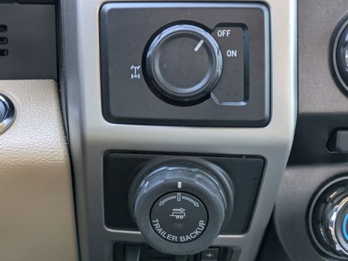 Used 2018 Ford F150 Lariat image 24