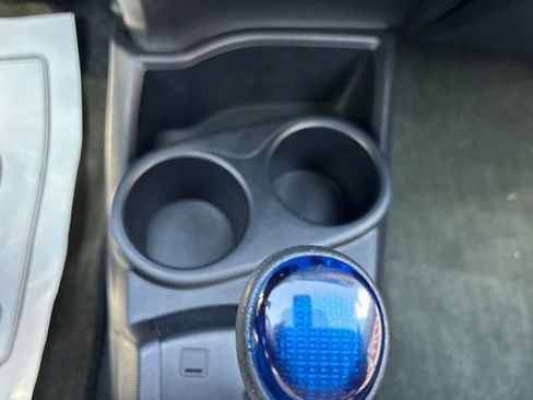 Used 2018 Toyota Prius C Two FWD image 28