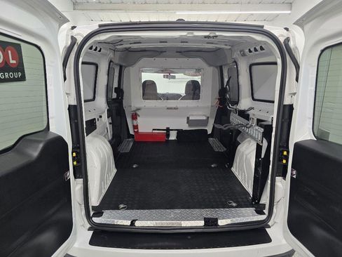 Used 2019 RAM ProMaster City Tradesman SLT FWD image 13
