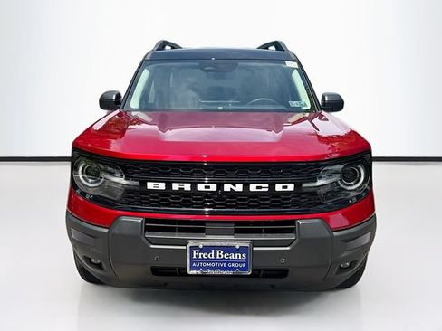 Used 2025 Ford Bronco Sport Outer Banks w/ Outer Banks Tech Package+ AWD/4WD image 2