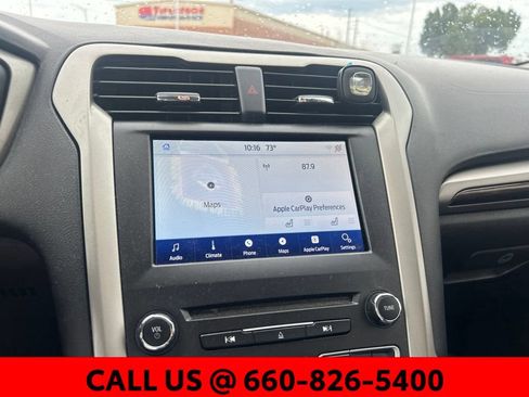 Used 2016 Ford Fusion SE w/ Equipment Group 202A FWD image 15
