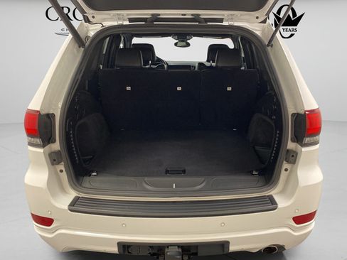 Used 2020 Jeep Grand Cherokee Altitude AWD/4WD image 39