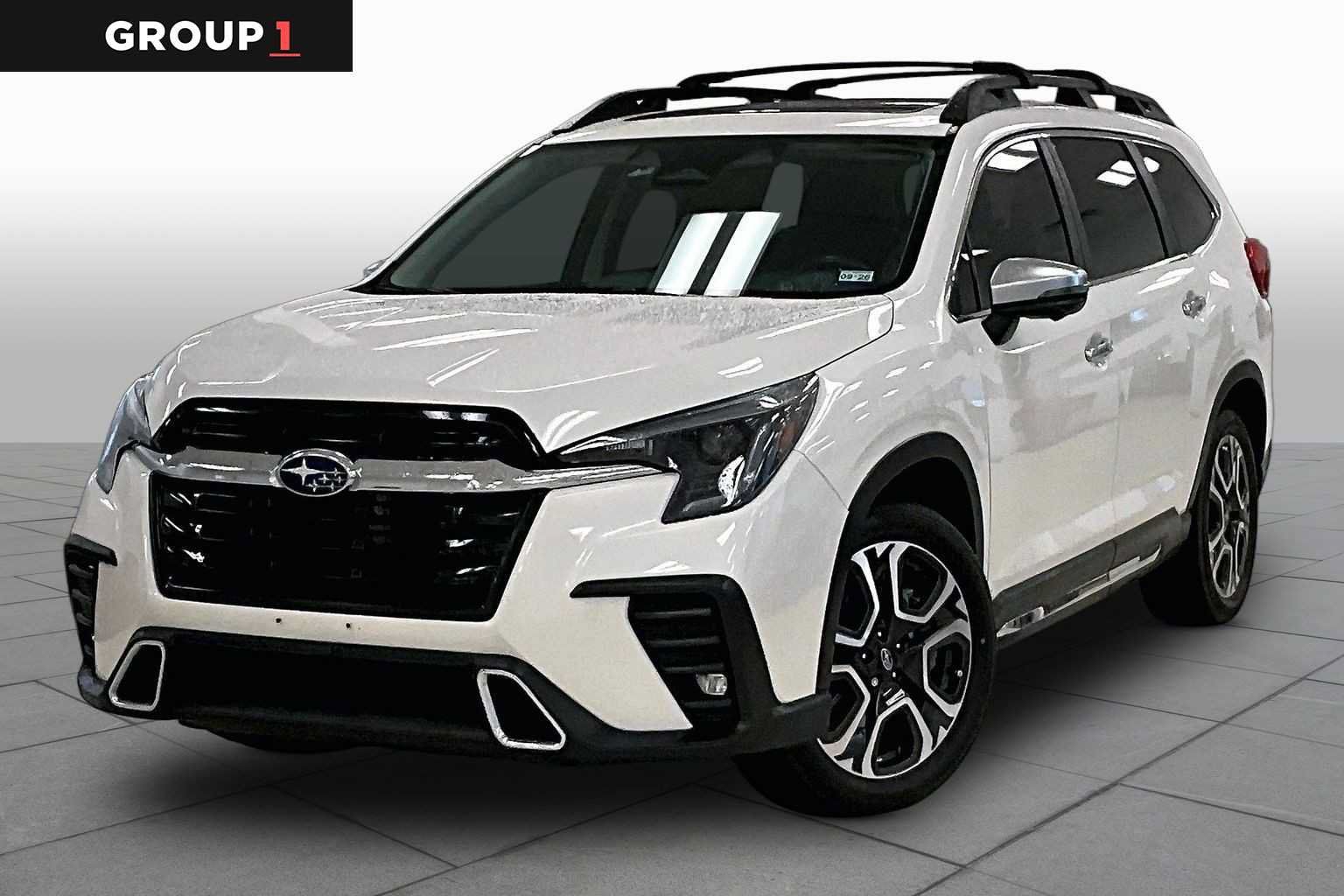 Used 2023 Subaru Ascent Touring AWD/4WD image 1
