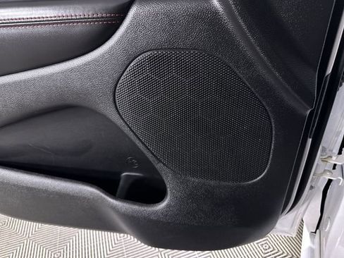 Used 2024 Dodge Durango GT RWD image 25