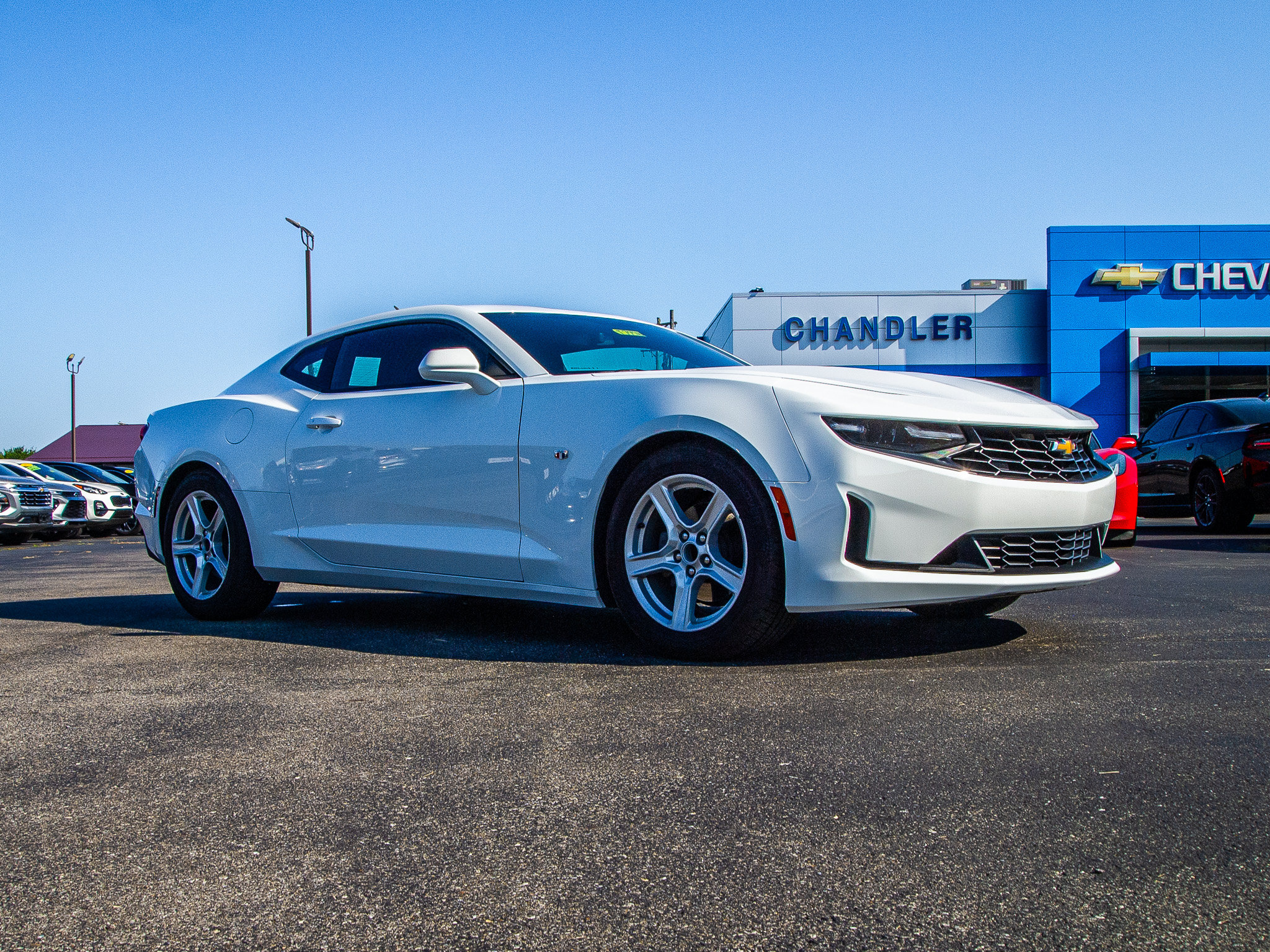Used 2023 Chevrolet Camaro LT RWD image 9