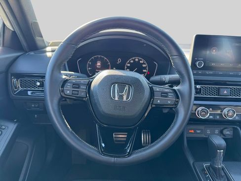 Used 2025 Honda Civic Sport image 14