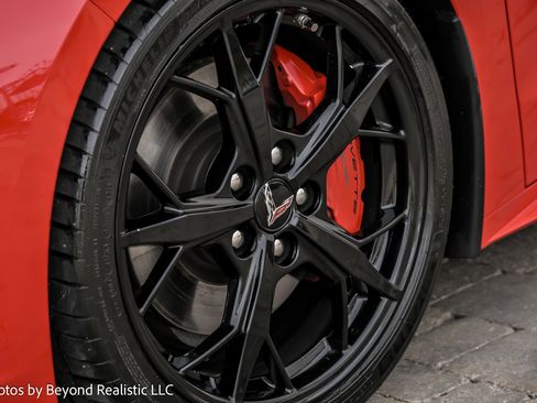 Used 2020 Chevrolet Corvette Stingray Premium Cpe w/ 3LT Preferred Equipment Group image 7