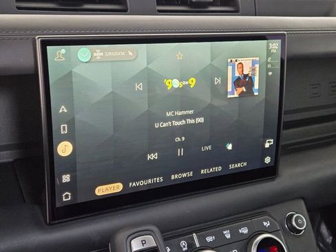 Certified 2023 Land Rover Defender 110 V8 image 23