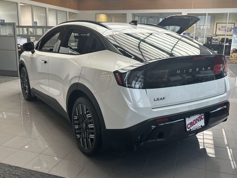 New 2026 Nissan Leaf Platinum+ w/ Cargo Package (Platinum+) image 7